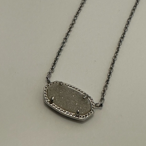 Kendra Scott Necklaces - Picture 4 of 5